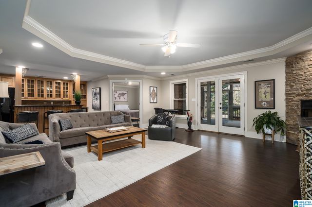 7204 N HIGHFIELD LANE, Hoover, AL 35242