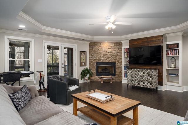 7204 N HIGHFIELD LANE, Hoover, AL 35242