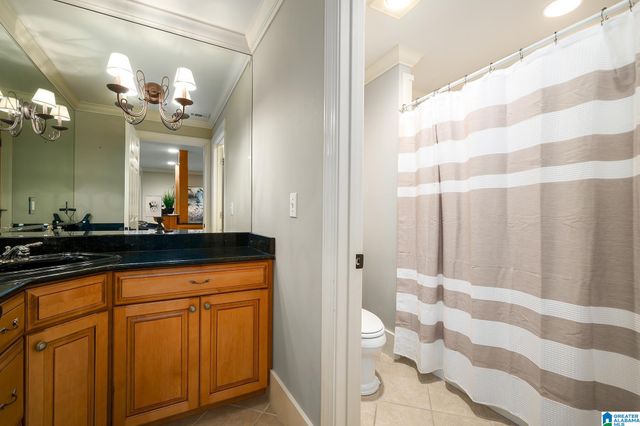 7204 N HIGHFIELD LANE, Hoover, AL 35242