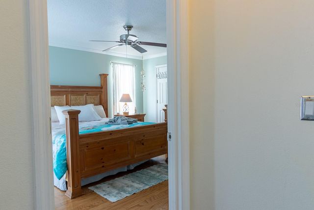 906 WEE BURN PLACE, Sarasota, FL 34243