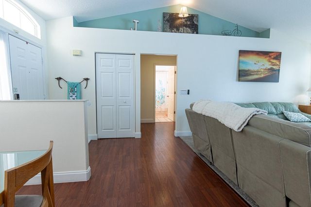 906 WEE BURN PLACE, Sarasota, FL 34243
