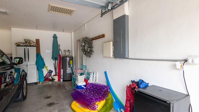 906 WEE BURN PLACE, Sarasota, FL 34243