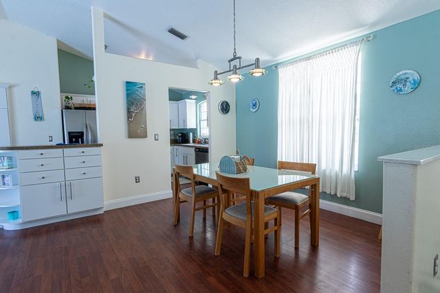 906 WEE BURN PLACE, Sarasota, FL 34243