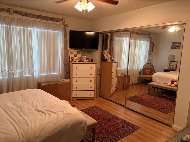 1401 SW 128th Terrace 211H, Pembroke Pines, FL 33027