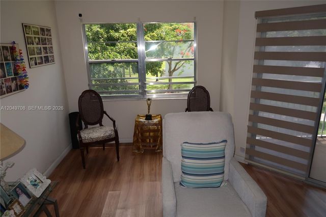1401 SW 128th Terrace 211H, Pembroke Pines, FL 33027