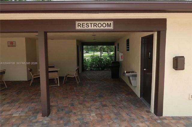 1401 SW 128th Terrace 211H, Pembroke Pines, FL 33027
