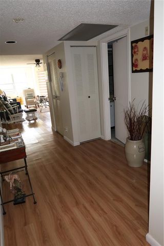 1401 SW 128th Terrace 211H, Pembroke Pines, FL 33027