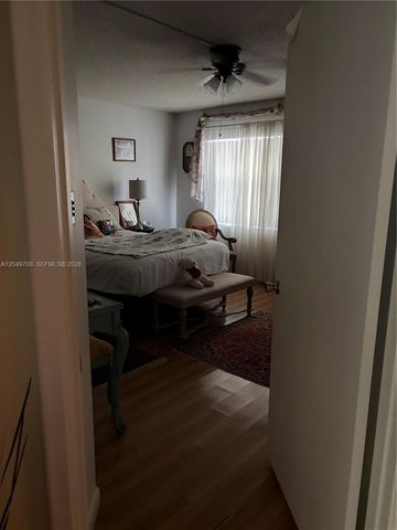 1401 SW 128th Terrace 211H, Pembroke Pines, FL 33027