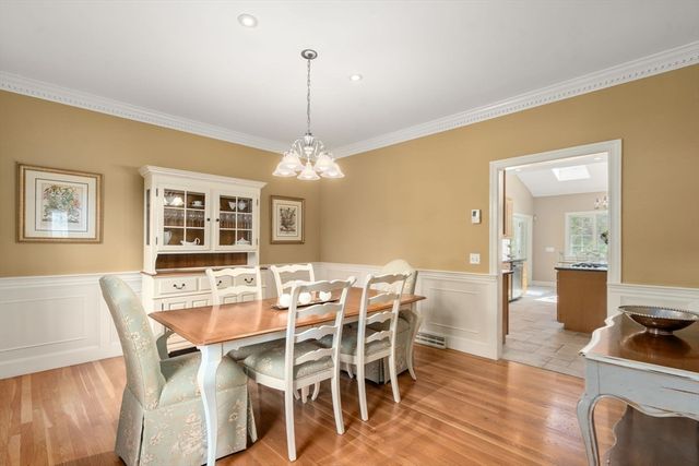 41 York Rd, Wayland, MA 01778