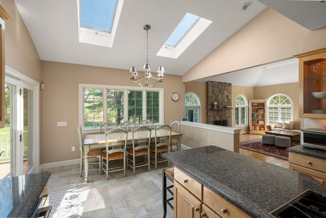 41 York Rd, Wayland, MA 01778