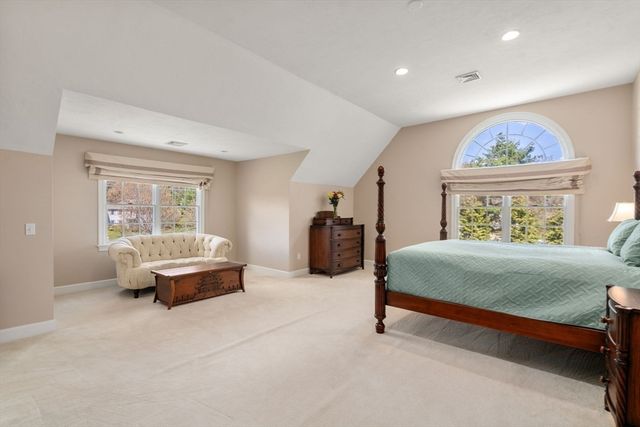 41 York Rd, Wayland, MA 01778