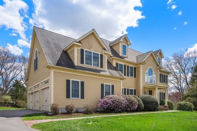 41 York Rd, Wayland, MA 01778