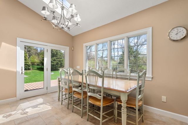 41 York Rd, Wayland, MA 01778