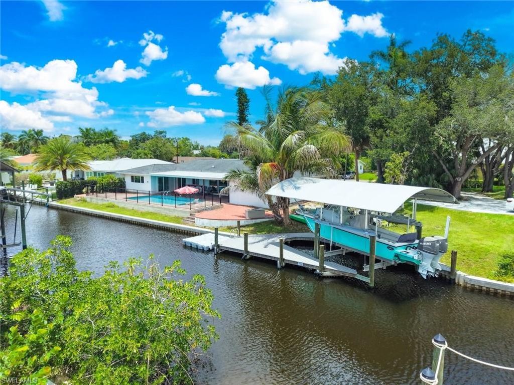 1040 Edgemere DR, FORT MYERS, FL 33919 — photo 3