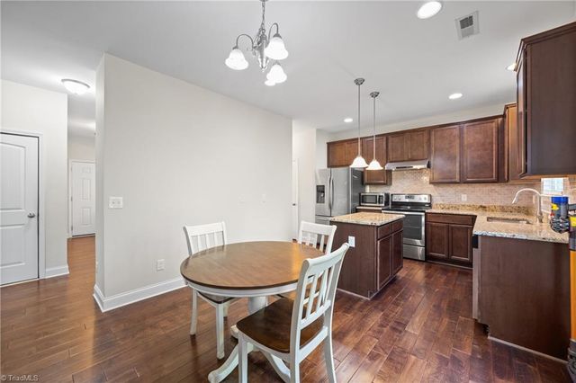 1646 Havenbrook Court, Clemmons, NC 27012