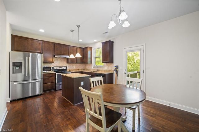 1646 Havenbrook Court, Clemmons, NC 27012