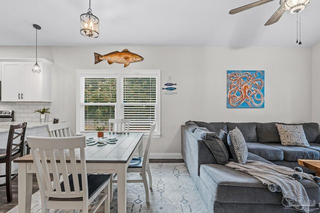 4336 Melton Rd, Milton, FL 32583