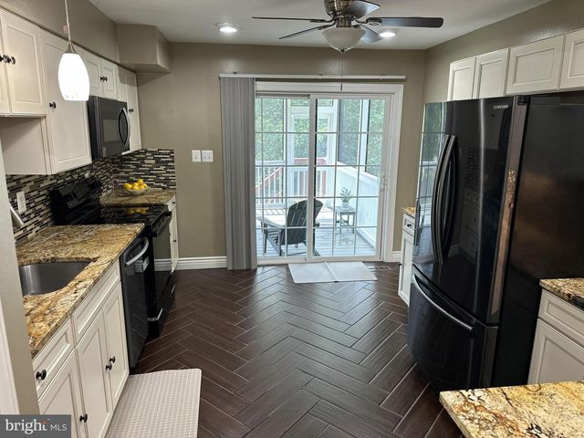 8705 LOUGHRAN RD, Fort Washington, MD 20744