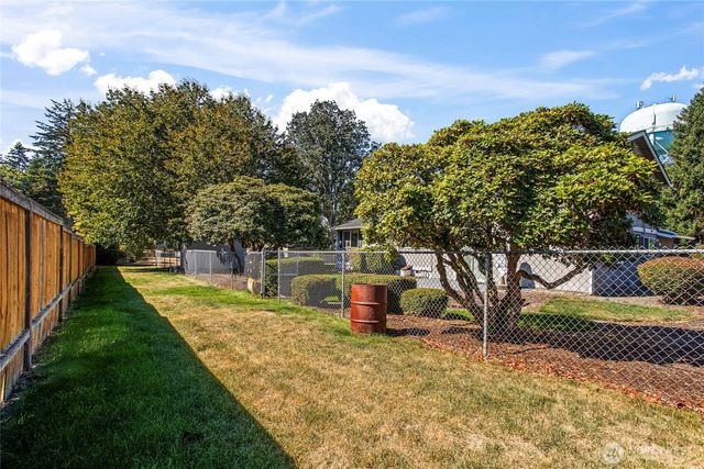 10116 100th Street Ct SW, Lakewood, WA 98498