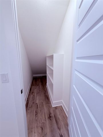 1417 Kramer Ln 4, Austin, TX 78758