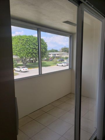 146 Canterbury F 146, West Palm Beach, FL 33417