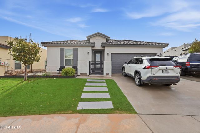 921 COTTAGE Place, El Paso, TX 79928