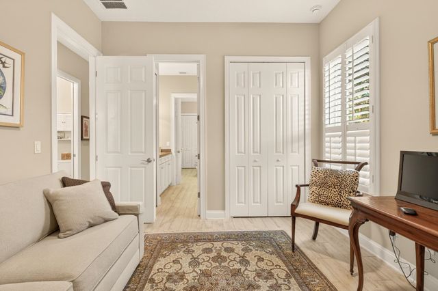 424 Venecia Way, St Augustine, FL 32086