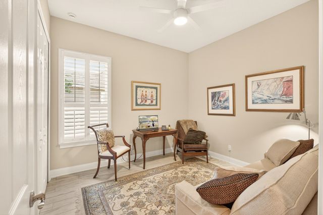 424 Venecia Way, St Augustine, FL 32086