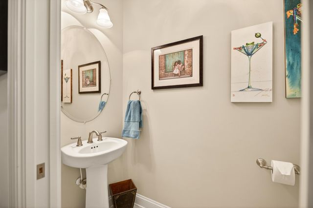 424 Venecia Way, St Augustine, FL 32086