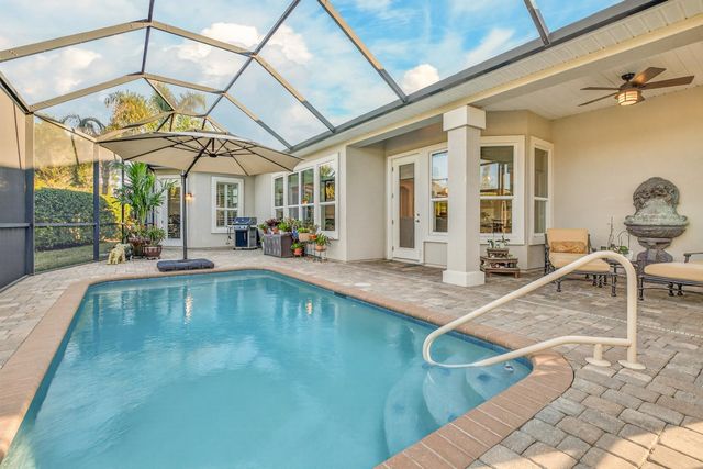 424 Venecia Way, St Augustine, FL 32086