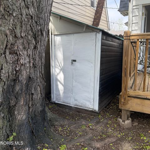 1475 Craigwood Road, Toledo, OH 43612