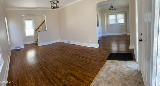 1475 Craigwood Road, Toledo, OH 43612