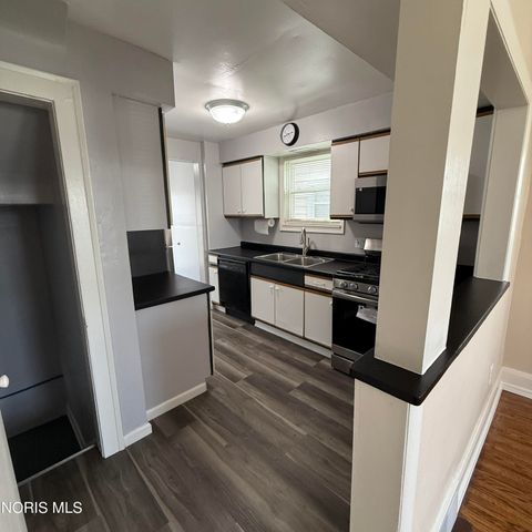 1475 Craigwood Road, Toledo, OH 43612