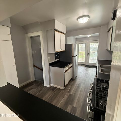1475 Craigwood Road, Toledo, OH 43612