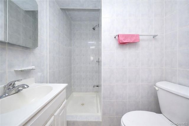 1953 E 28th Street, Brooklyn, NY 11229