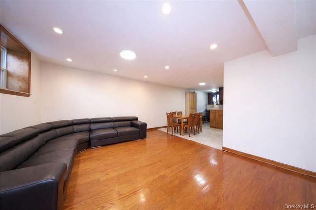 1953 E 28th Street, Brooklyn, NY 11229