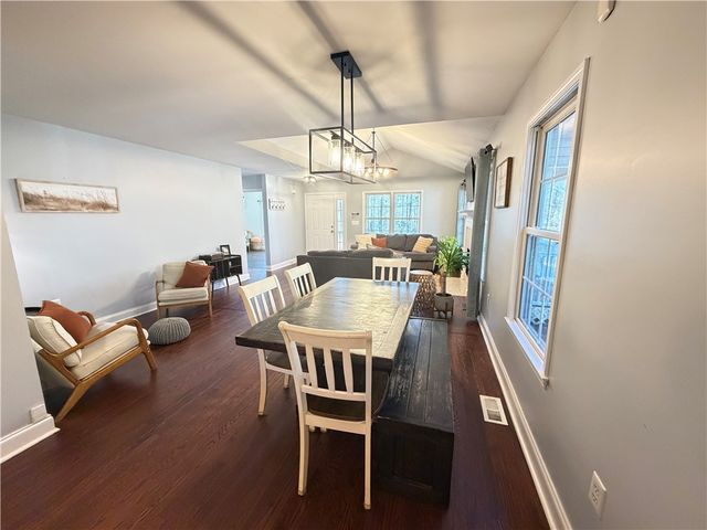 203 Indian Trail Road, Seneca, SC 29672