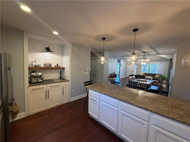 203 Indian Trail Road, Seneca, SC 29672