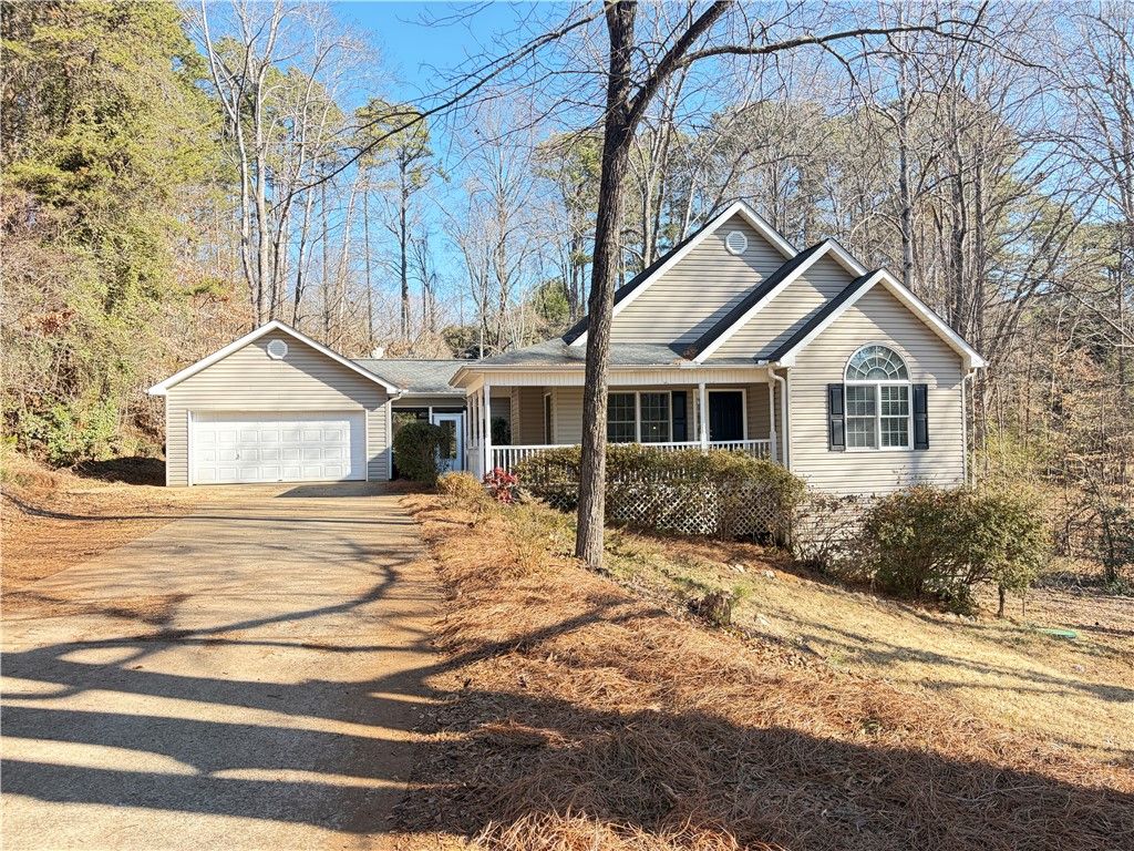 203 Indian Trail Road, Seneca, SC 29672