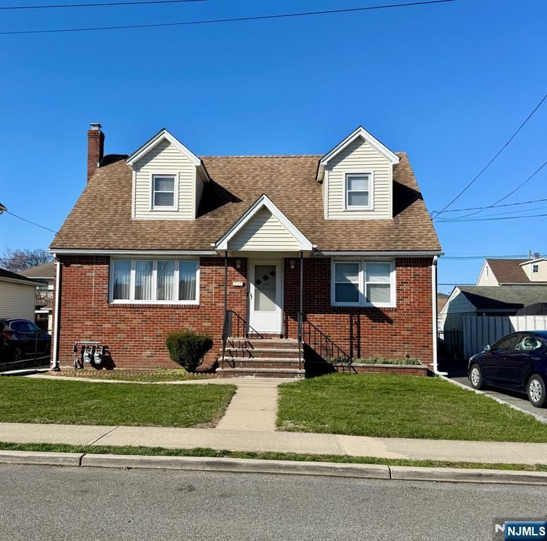 315 3rd Street 2, Saddle Brook, NJ 07663