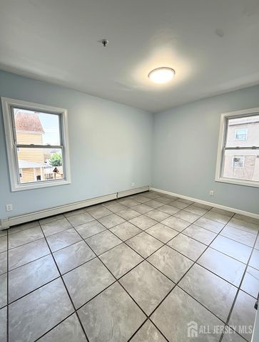 410-412 1st Avenue 2, Elizabeth, NJ 07206