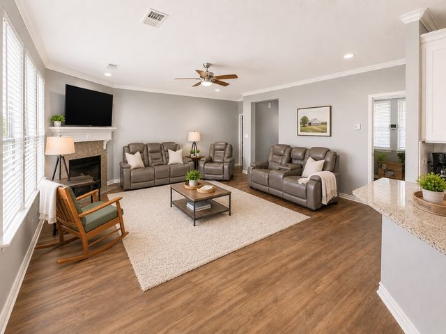 110 Centerhill Drive, Muenster, TX 76252