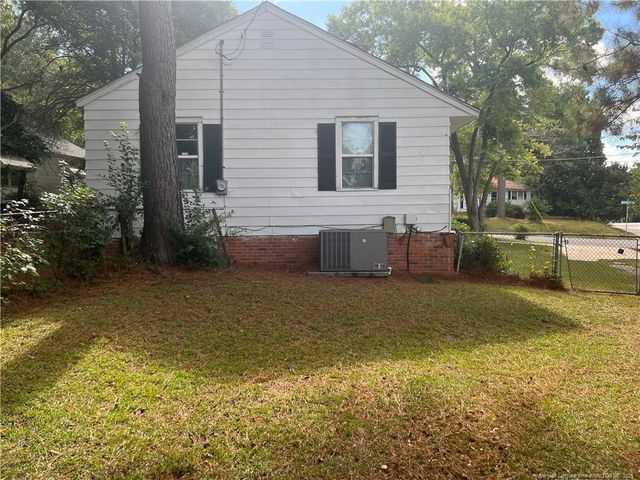 2051 Osceola Drive, Fayetteville, NC 28301