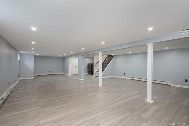 91 30th Street, Copiague, NY 11726