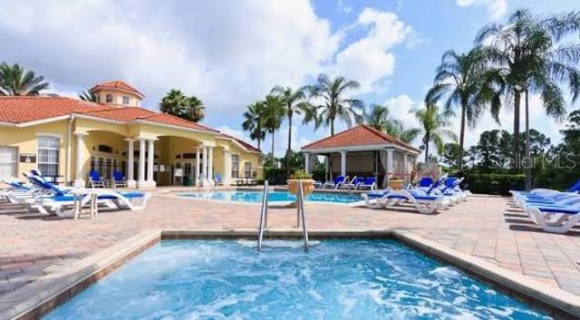 8401 CRYSTAL COVE LOOP, Kissimmee, FL 34747