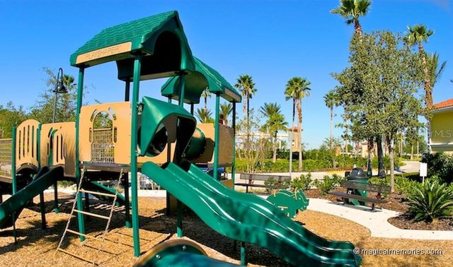 8401 CRYSTAL COVE LOOP, Kissimmee, FL 34747