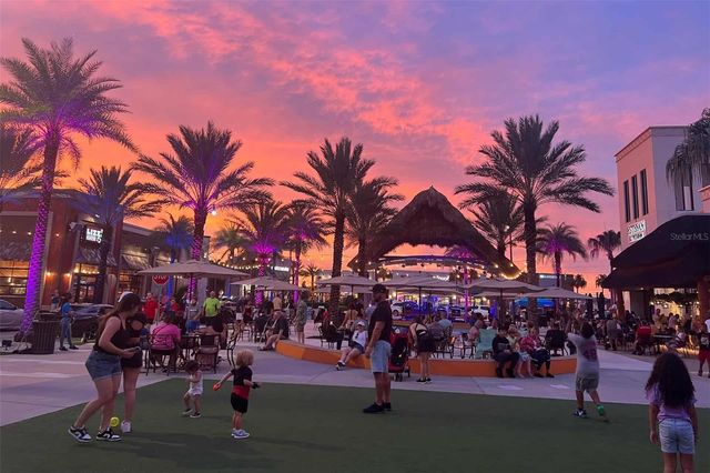 8401 CRYSTAL COVE LOOP, Kissimmee, FL 34747