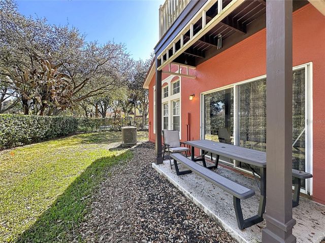 8401 CRYSTAL COVE LOOP, Kissimmee, FL 34747