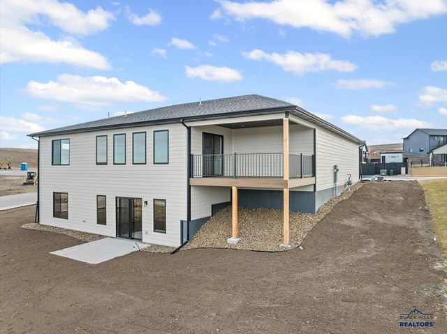 4824 MONDAVI DR, Rapid City, SD 57703