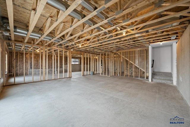 4824 MONDAVI DR, Rapid City, SD 57703